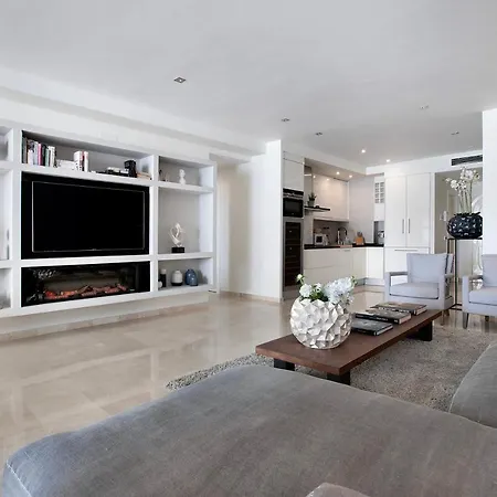 Apartment Puerto Marina Exclusive